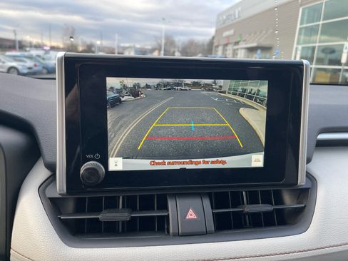 Used 2025 Toyota RAV4 XLE w/ Convenience Package image 14