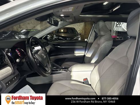 Used 2019 Toyota Camry XSE w/ Carpet Mat Package FWD image 19