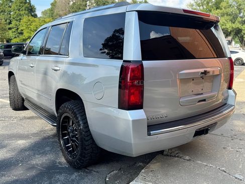 Used 2018 Chevrolet Tahoe Premier AWD/4WD image 3
