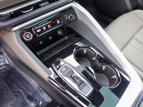 New 2025 Audi Q5 Premium image 20