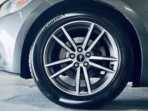 Used 2015 Ford Mustang Premium RWD image 14