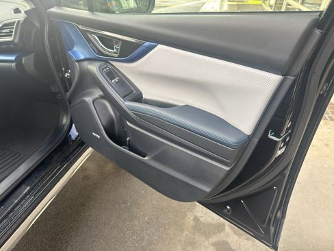 Used 2019 Subaru Crosstrek Hybrid w/ Moonroof Package w/Navigation image 19