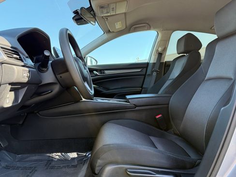 Used 2018 Honda Accord LX image 14