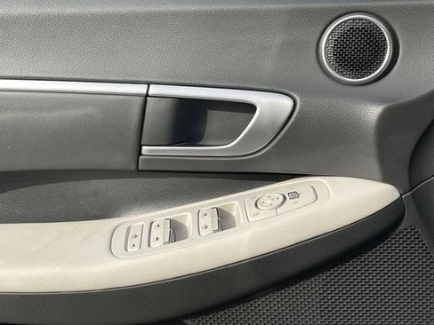 Used 2025 Hyundai Sonata SEL image 22