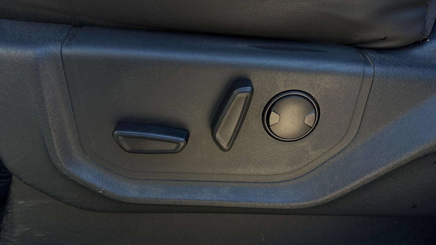 Used 2022 Ford Expedition XLT AWD/4WD image 12