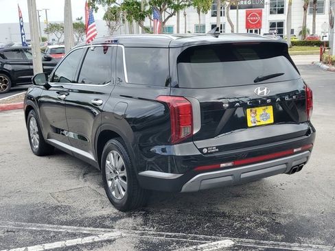 Used 2023 Hyundai Palisade SEL w/ Cargo Package image 5