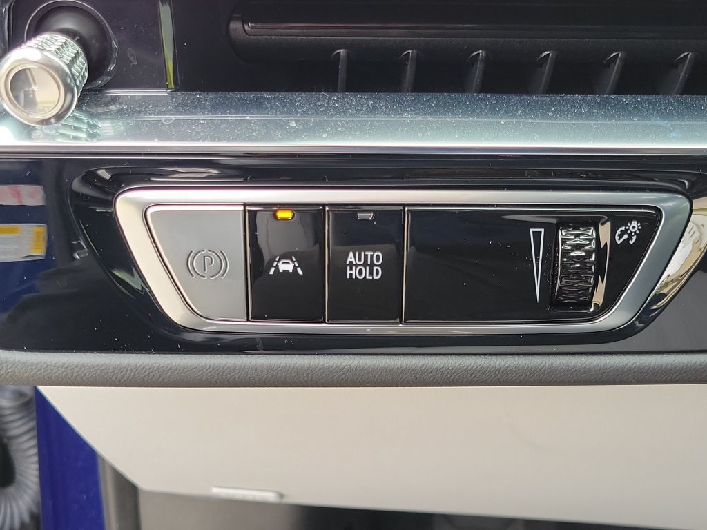 Used 2024 Cadillac Lyriq Sport w/ LPO, Floor Liner Package AWD/4WD image 22