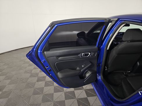 Certified 2024 Honda Civic EX image 19
