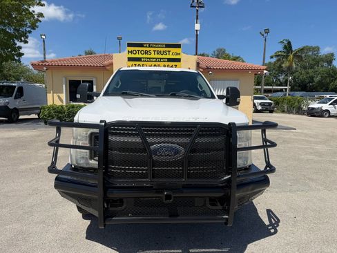 Used 2017 Ford F350 XL w/ Power Equipment Group image 9