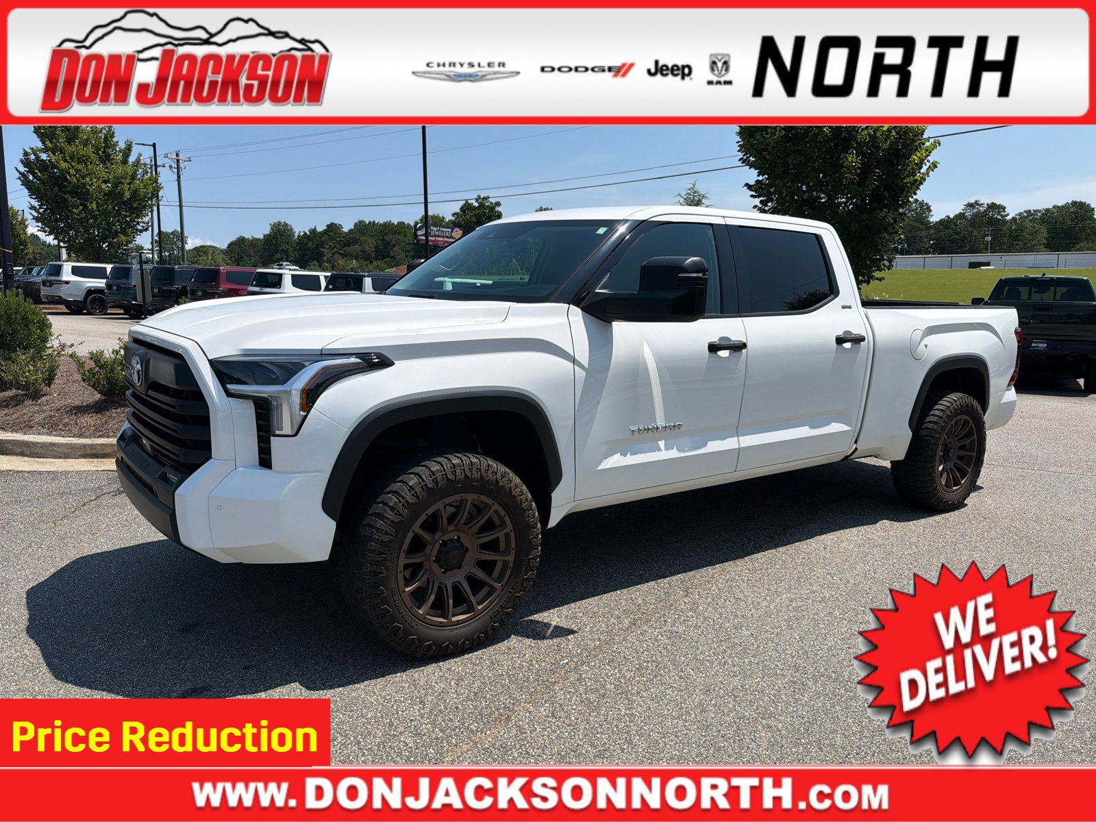 Used 2022 Toyota Tundra SR5 w/ SR5 Convenience Package AWD/4WD image 1