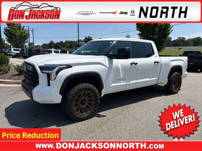 Used 2022 Toyota Tundra SR5 w/ SR5 Convenience Package