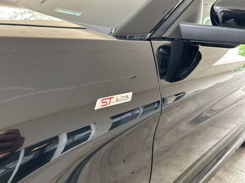 Used 2025 Ford Explorer ST-Line image 13