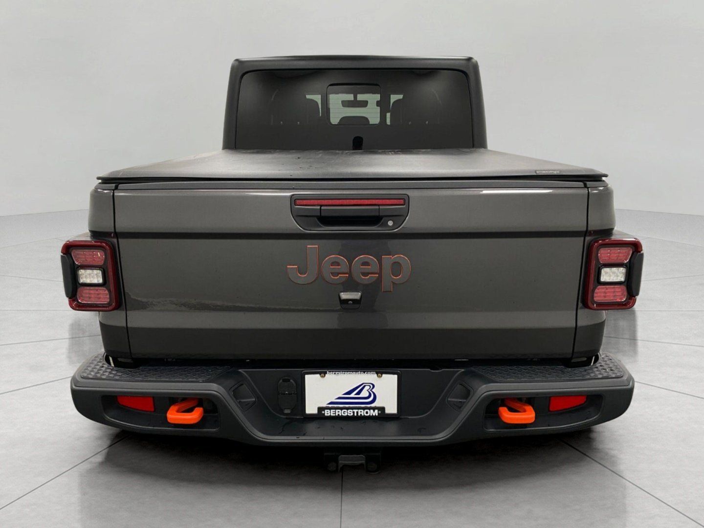 Used 2023 Jeep Gladiator Mojave w/ LED Lighting Group AWD/4WD image 6