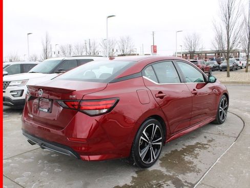 Certified 2022 Nissan Sentra SR image 7