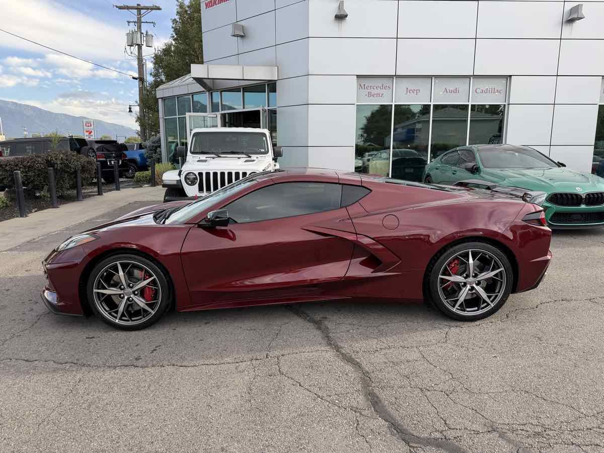 Used 2020 Chevrolet Corvette Stingray Premium Cpe w/ 3LT Preferred Equipment Group RWD image 2