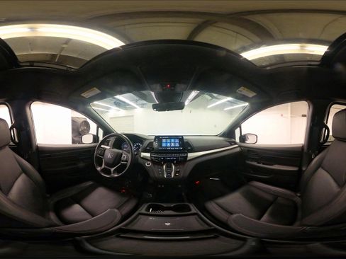 Used 2025 Honda Odyssey Sport-L image 40