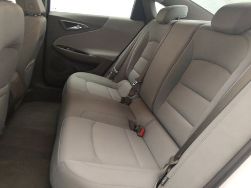 Used 2022 Chevrolet Malibu LS w/ Driver Confidence Package II FWD image 18