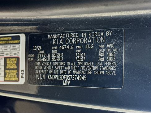 Used 2025 Kia Sportage LX FWD image 12