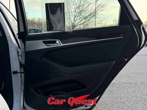 Used 2019 Genesis G80 3.8 RWD image 16