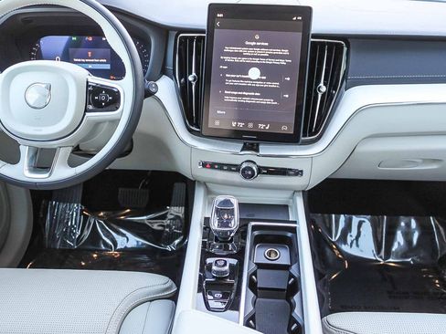 New 2026 Volvo XC60 B5 Ultra w/ Protection Package Premier image 15