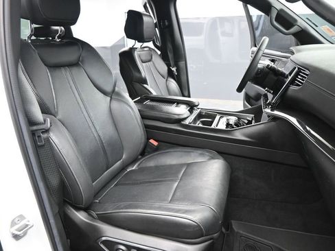 Used 2022 Jeep Wagoneer Series I w/ Premium Group I RWD image 22
