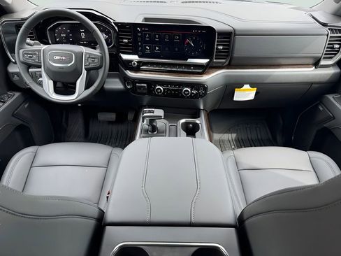 New 2026 GMC Sierra 1500 Elevation w/ Elevation Premium Package AWD/4WD image 15