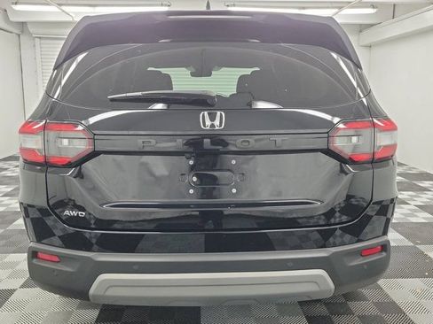 Certified 2024 Honda Pilot EX-L image 5