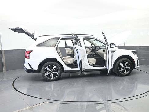 Used 2023 Kia Sorento EX FWD image 76