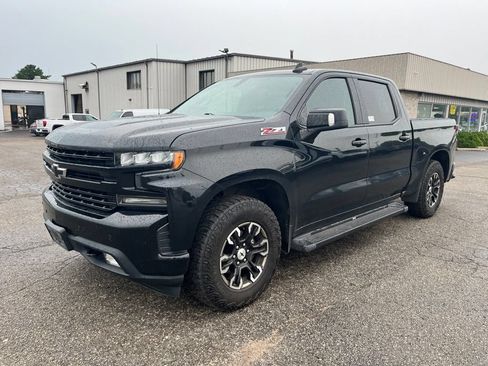 Used 2019 Chevrolet Silverado 1500 RST w/ True North Edition AWD/4WD image 8