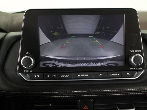 Certified 2023 Nissan Rogue SV image 29