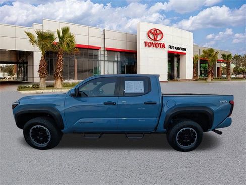 Used 2026 Toyota Tacoma TRD Off-Road image 8