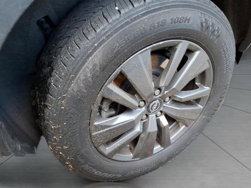 Used 2023 Nissan Pathfinder SV AWD/4WD image 5