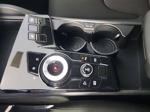 Certified 2023 Kia Sportage LX AWD/4WD image 32