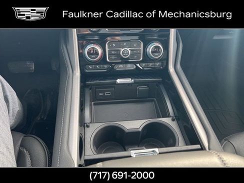 Used 2022 GMC Yukon Denali image 23