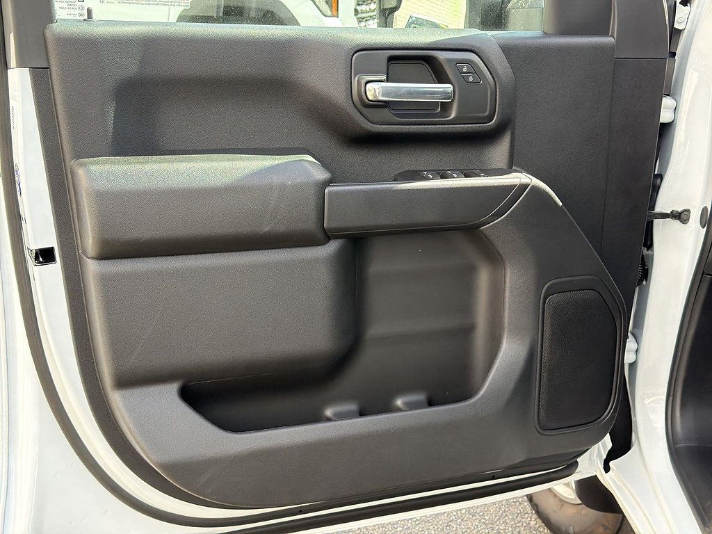 New 2026 GMC Sierra 2500 Pro RWD image 16