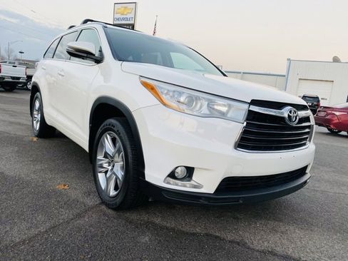 Used 2016 Toyota Highlander Limited Platinum image 5