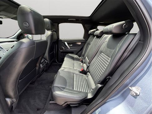 Used 2021 Land Rover Discovery Sport SE image 39