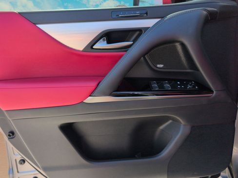 Used 2024 Lexus LX 600 F Sport image 27