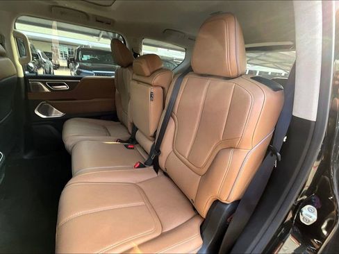 New 2025 INFINITI QX80 Sensory image 20