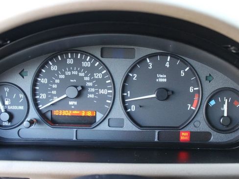 Used 1998 BMW Z3 2.8 image 28