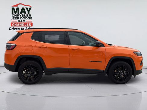 New 2026 Jeep Compass Latitude AWD/4WD image 8