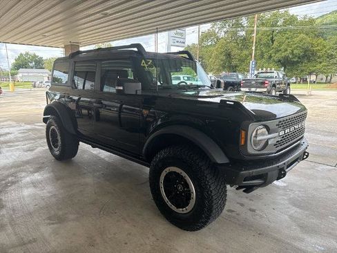 Certified 2022 Ford Bronco Badlands image 3