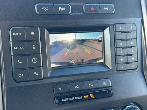 Certified 2018 Ford F150 XLT w/ FX4 Off-Road Package image 16