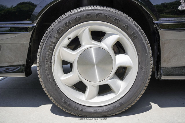 Used 1993 Ford Mustang Cobra RWD image 59