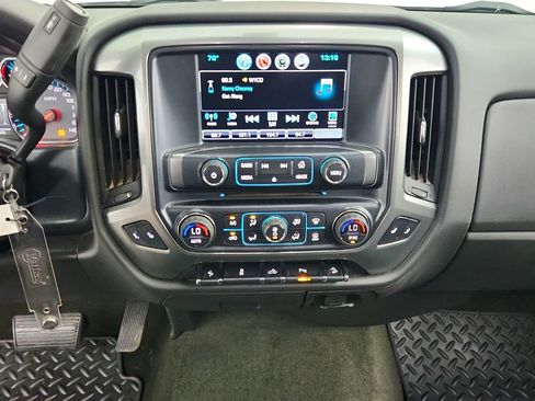 Used 2018 Chevrolet Silverado 1500 LT w/ All Star Edition AWD/4WD image 21