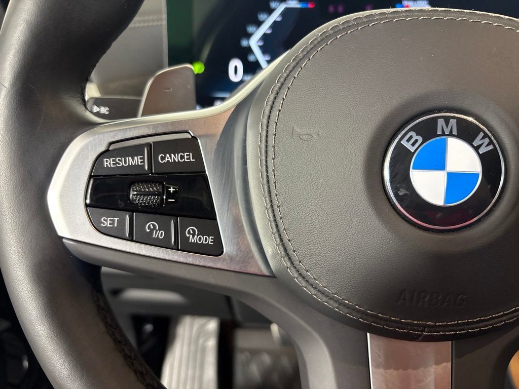 Certified 2026 BMW X7 xDrive40i w/ M Sport Package AWD/4WD image 21
