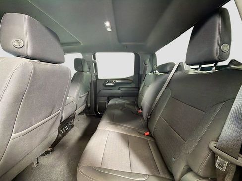 Used 2023 GMC Sierra 1500 SLE AWD/4WD image 25
