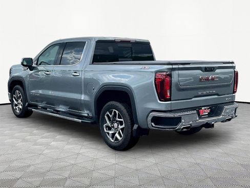 Used 2024 GMC Sierra 1500 SLT w/ SLT Premium Plus Package AWD/4WD image 4