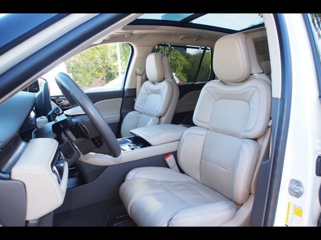 Used 2022 Lincoln Aviator Reserve w/ Equipment Group 201A AWD/4WD image 22