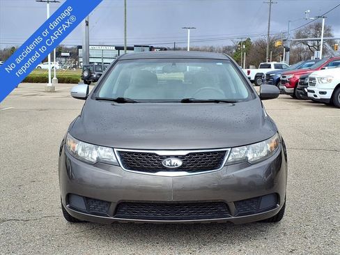 Used 2011 Kia Forte EX image 2